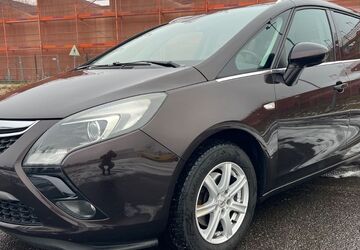 Opel Zafira Tourer 215.000 km 3.950 &euro; Berlin 12057