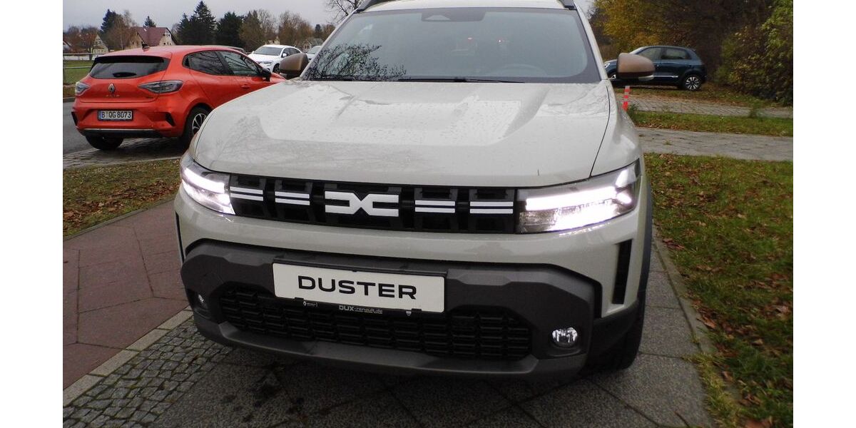Dacia Duster 27.200 km 23.990 &euro; Berlin 13125