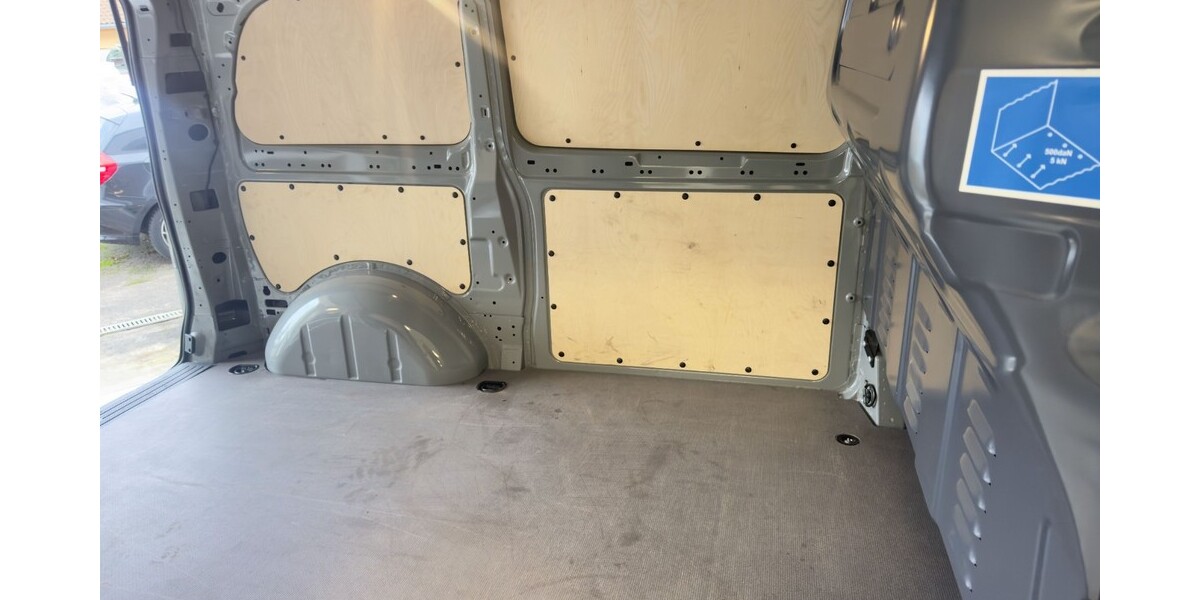 Mercedes-Benz Vito 114 CDI 15.651 km 43.990 &euro; Berlin 10178