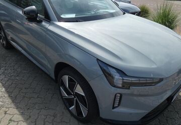 Volvo EX90 1.890 km 95.990 &euro; Berlin 12169