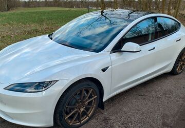 Tesla Model 3 21.500 km 42.400 &euro; Beelitz 14547