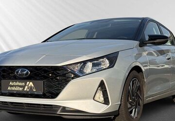 Hyundai i20 85.671 km 12.390 &euro; Berlin 13581