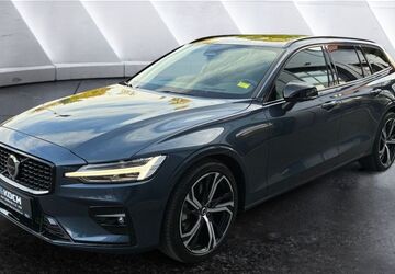 Volvo V60 16.864 km 37.890 &euro; Berlin 12683