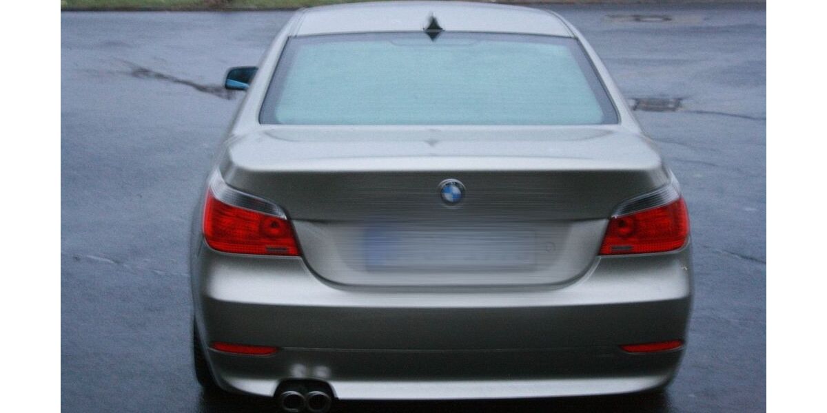 BMW 520 178.268 km 9.999 &euro; Berlin 13051