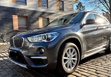 BMW X1 152.000 km 17.899 &euro; Berlin 10319