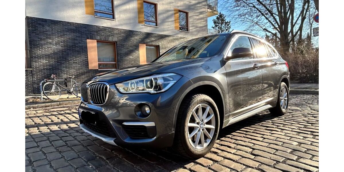 BMW X1 152.000 km 17.899 &euro; Berlin 10319