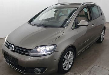 VW Golf 157.000 km 9.280 &euro; Berlin-Charlottenburg 14052