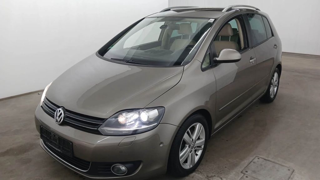 VW Golf 157.000 km 9.280 &euro; Berlin-Charlottenburg 14052