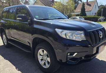 Toyota Land Cruiser 100.000 km 38.900 &euro; Berlin 12347