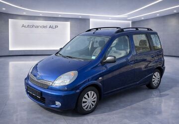 Toyota Yaris 199.500 km 3.000 &euro; Potsdam 14480