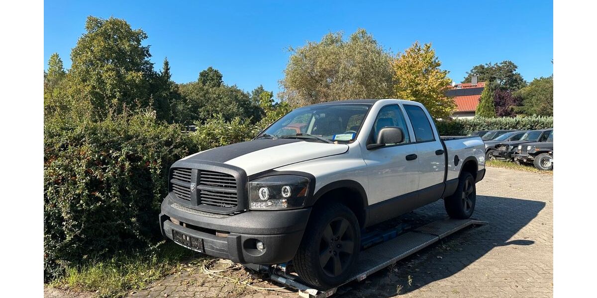 Dodge RAM 236.000 km 9.875 &euro; Trebbin 14959