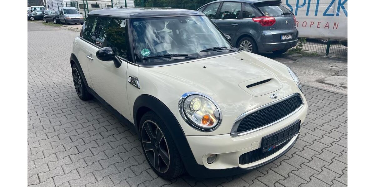 Mini Cooper S 141.200 km 6.490 &euro; Berlin 12277