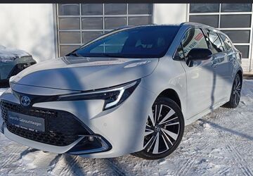 Toyota Corolla 1.550 km 38.820 &euro; Berlin 13403