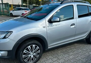 Dacia Sandero 146.000 km 5.500 &euro; Berlin-Spandau 13585