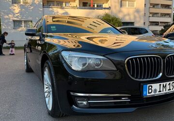 BMW 730 210.000 km 12.450 &euro; Berlin 13357