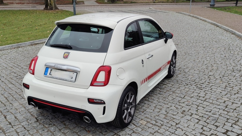 Fiat 500 76.804 km 16.500 &euro; Berlin 10178