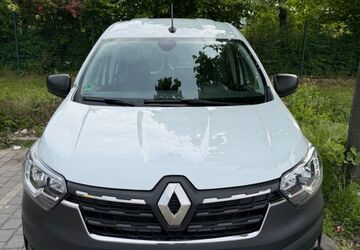 Renault Express 26.000 km 12.900 &euro; Berlin 12105