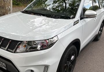 Suzuki Vitara 79.000 km 14.900 &euro; Berlin 14055