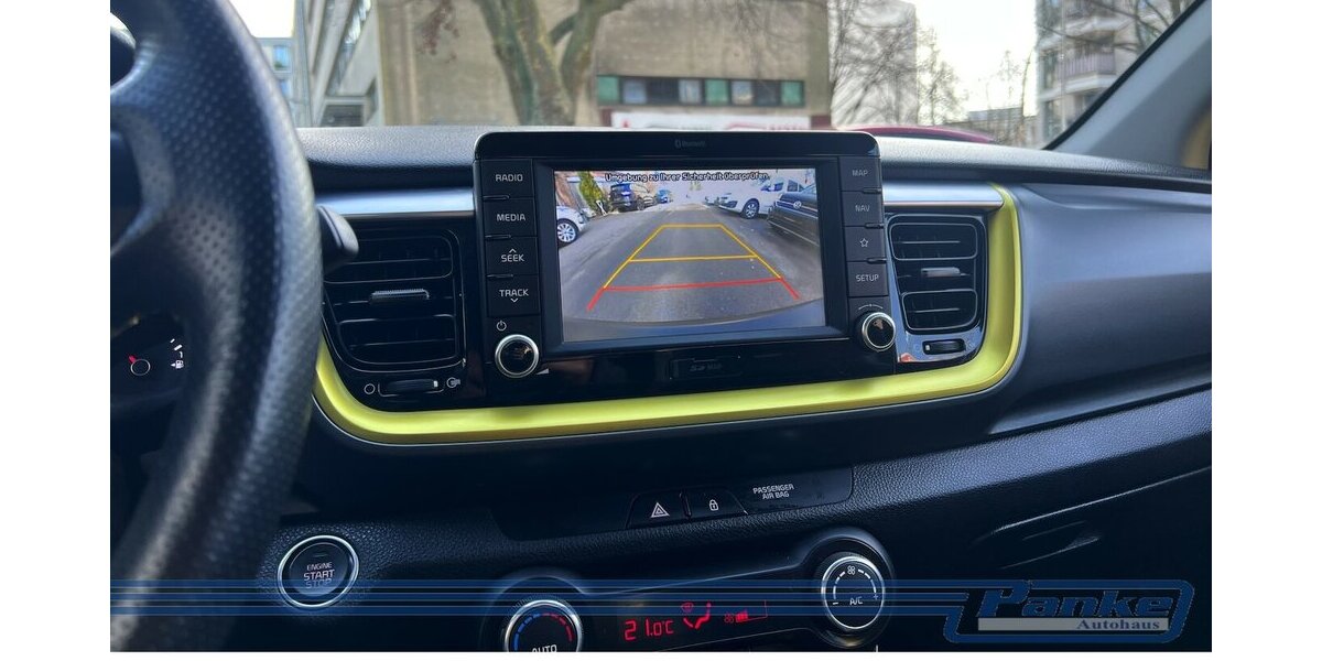 Kia Stonic Spirit 1.0*NAV*SHZ*RFK*BT*TotW*LED* 75.000 km 12.990 &euro; Berlin 13187