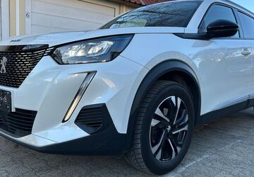 Peugeot 2008 102.000 km 14.500 &euro; Berlin 13403