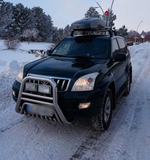 Toyota Land Cruiser 129.000 km 13.330 &euro; Berlin 12439