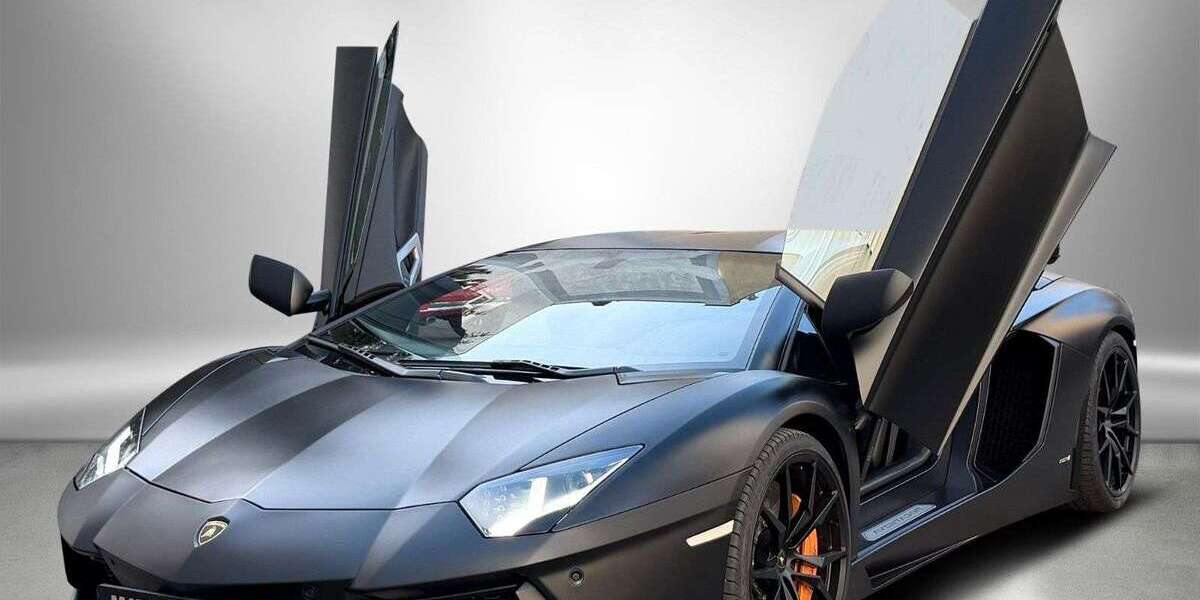 Lamborghini Aventador 33.829 km 289.850 &euro; Berlin 10777