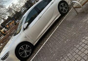 Opel Insignia 155.000 km 10.500 &euro; Berlin 13357