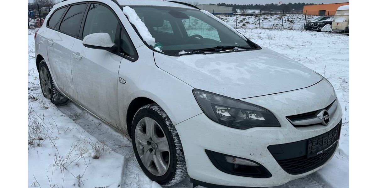 Opel Astra 208.000 km 2.590 &euro; Potsdam Mittelmark / Beelitz 14547
