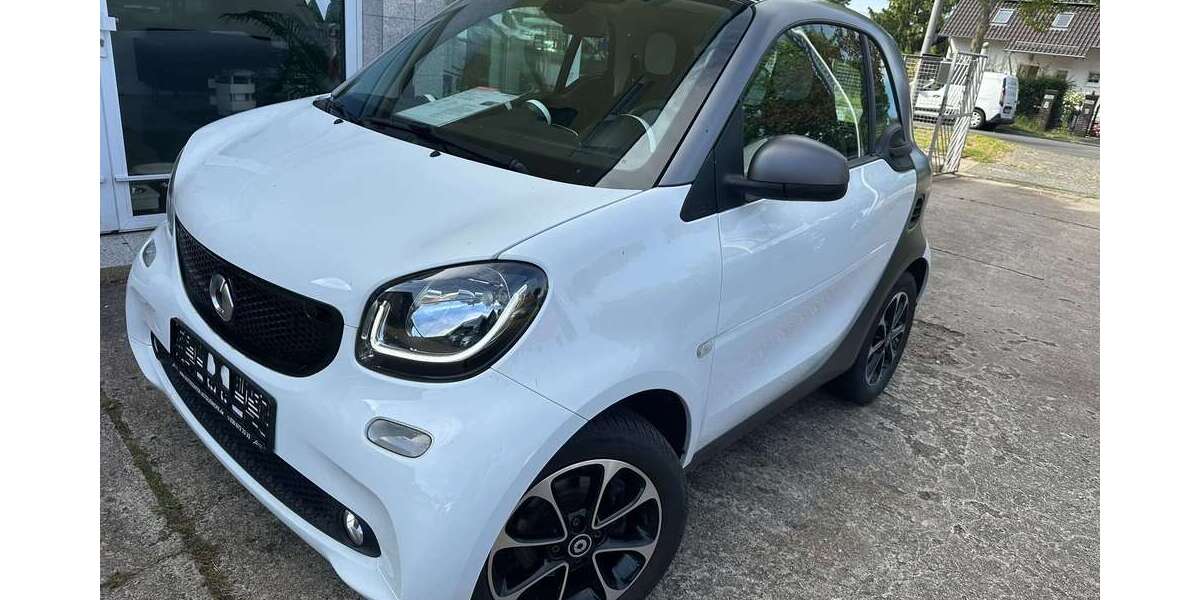 Smart forTwo 55.089 km 14.490 &euro; Berlin 12524