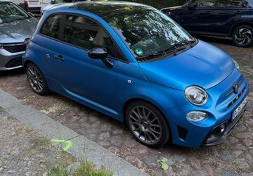 Abarth 695 2.450 km 30.900 &euro; Berlin 12167
