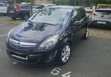 Opel Corsa 165.000 km 2.000 &euro; Berlin 10717