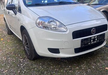 Fiat Punto 98.654 km 4.290 &euro; Berlin 14167