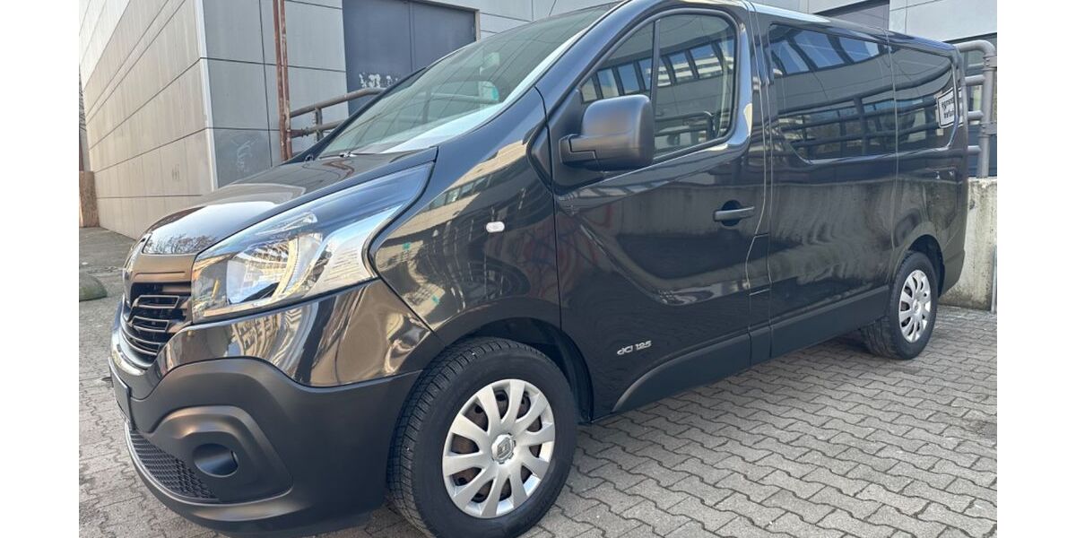 Renault Trafic 146.281 km 14.980 &euro; Berlin 13353