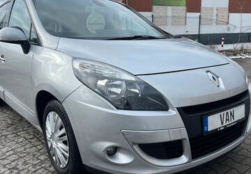 Renault Scenic 127.000 km 4.890 &euro; Berlin 10551