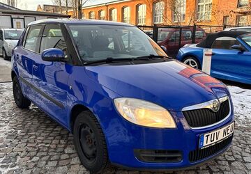 Skoda Fabia 143.000 km 2.750 &euro; Berlin 13403