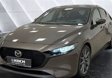 Mazda 3 55.564 km 18.990 &euro; Berlin 12681
