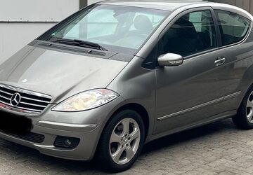 Mercedes-Benz A 150 134.900 km 2.990 &euro; Berlin 13357