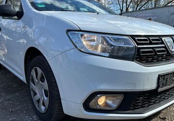 Dacia Sandero 58.000 km 7.490 &euro; Berlin 14167