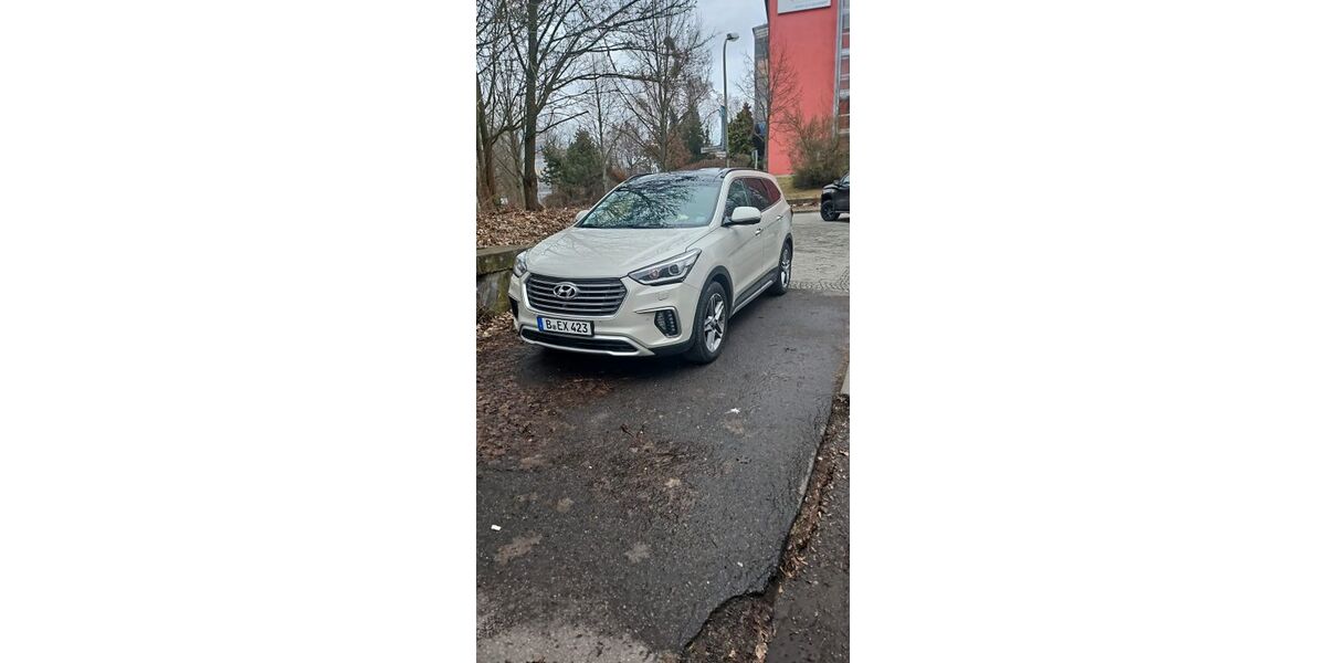 Hyundai SANTA FE 139.000 km 20.999 &euro; Berlin 10315