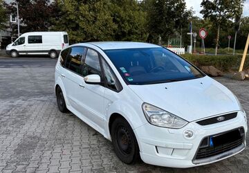 Ford S-Max 277.000 km 3.300 &euro; Potsdam 14482