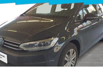 VW Touran 125.954 km 23.330 &euro; Berlin 10587