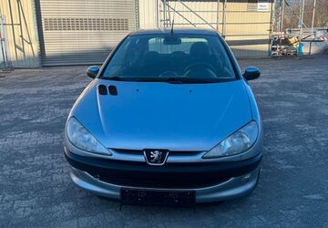 Peugeot 206 108.000 km 2.200 &euro; Berlin 12349