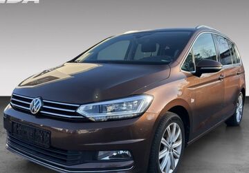 VW Touran 160.919 km 15.950 &euro; Berlin - Buckow 12351