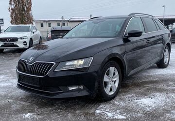 Skoda Superb 211.456 km 12.790 &euro; Blankenfelde-Mahlow 15831