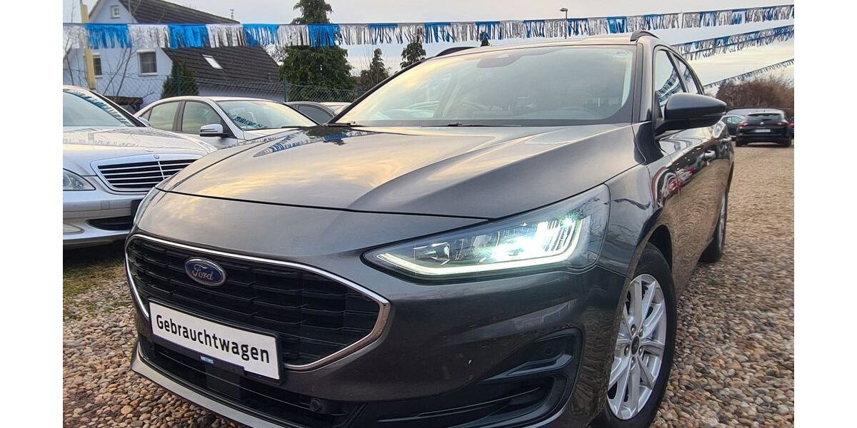 Ford Focus 140.000 km 12.900 &euro; Berlin 13127