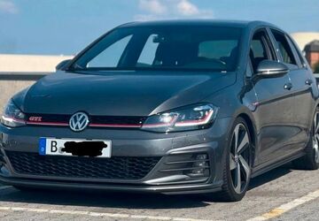 VW Golf 81.000 km 22.800 &euro; Berlin 13589