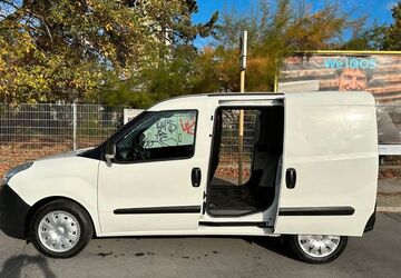 Opel Combo 168.000 km 7.021 &euro; Berlin 13597