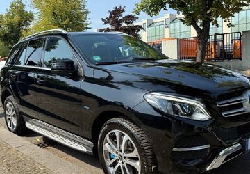 Mercedes-Benz GLE 500 130.000 km 39.000 &euro; Berlin 10587