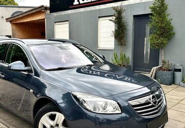 Opel Insignia 214.000 km 4.890 &euro; Berlin 13088