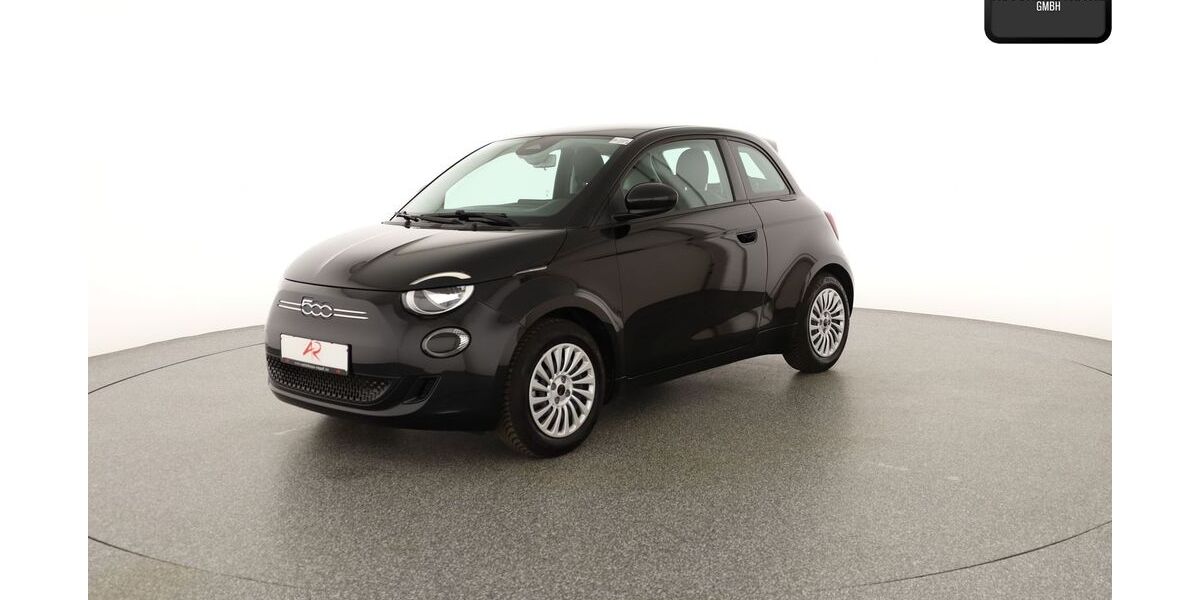 Fiat 500e 7.498 km 18.380 &euro; Berlin 12103